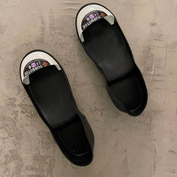 Impacto TurboToe Steel Toe Caps - Picture 3 of 5